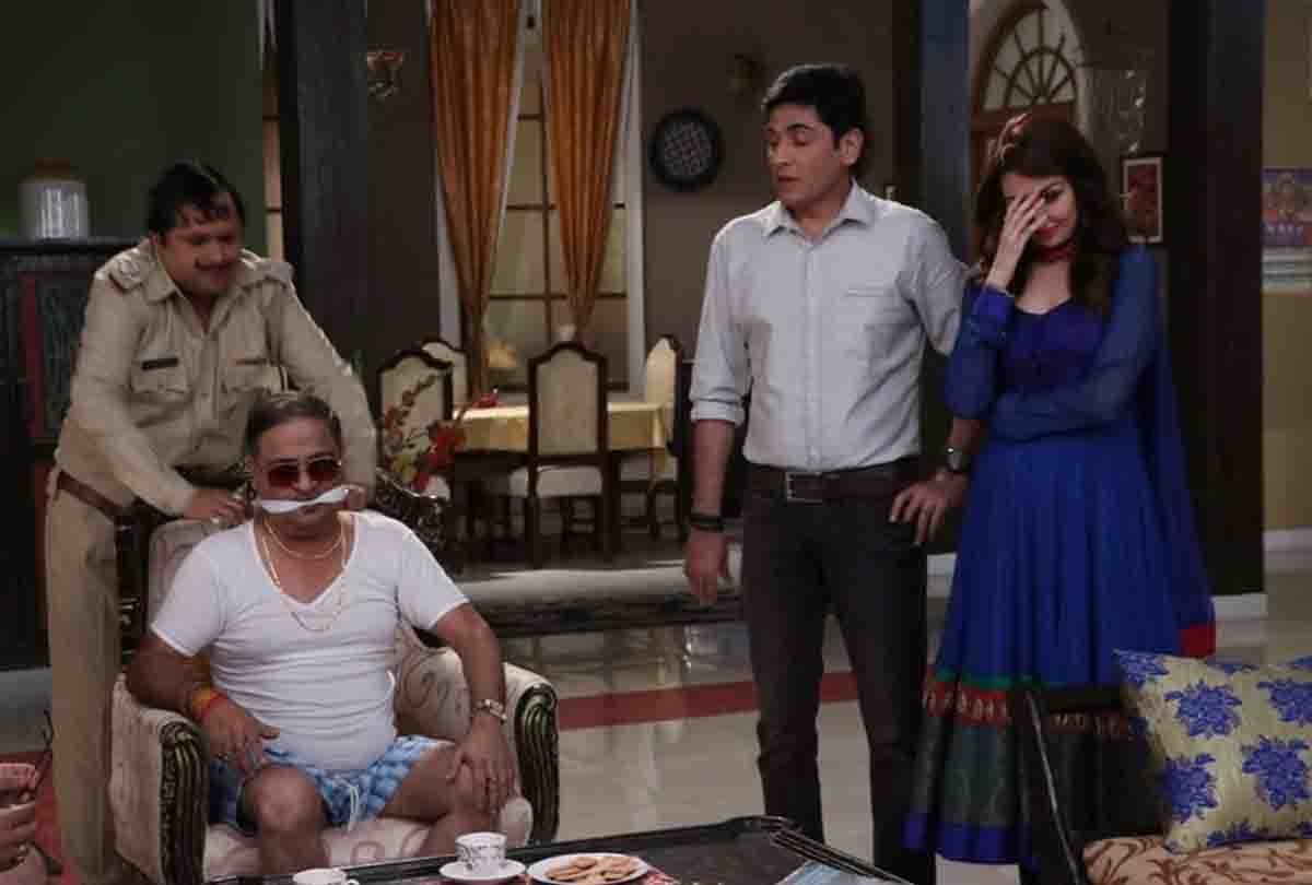 Bhabhi Ji is at home, see Annu awasthi in typical Kanpuriya style