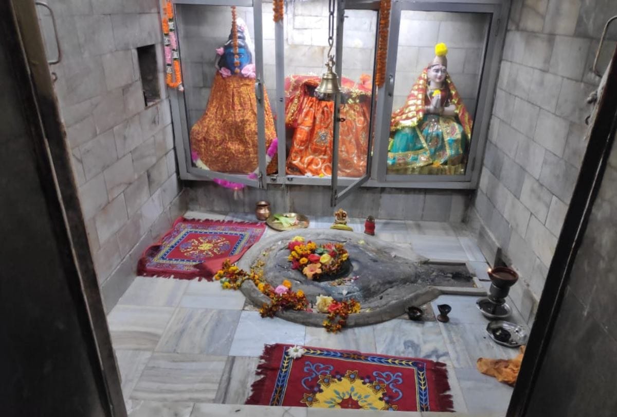 burglary in Hanuman temple Sundernagar in Mandi in Himachal Pradesh