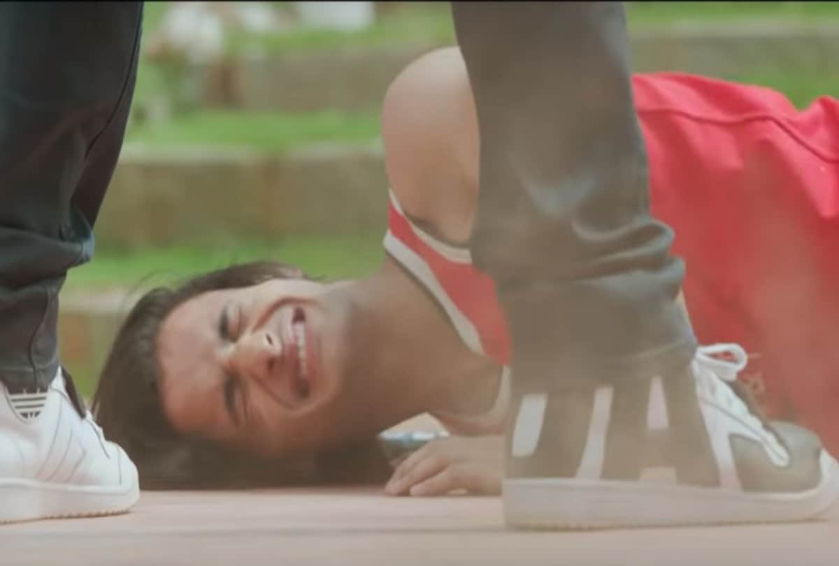 Bigg Boss 13 Asim Riaz worked with Varun Dhawan in film Main Tera Hero