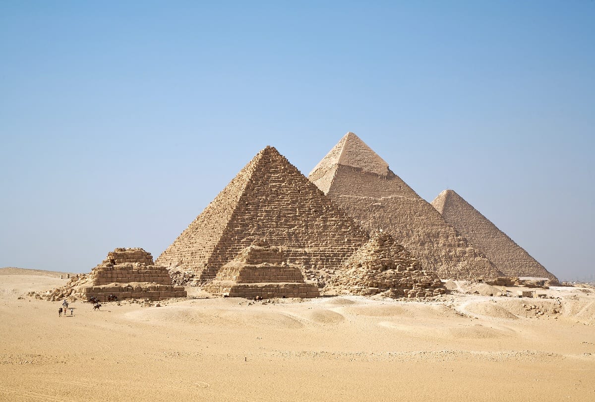 Unsolved mysteries of the pyramids of Egypt The great giza pyramid