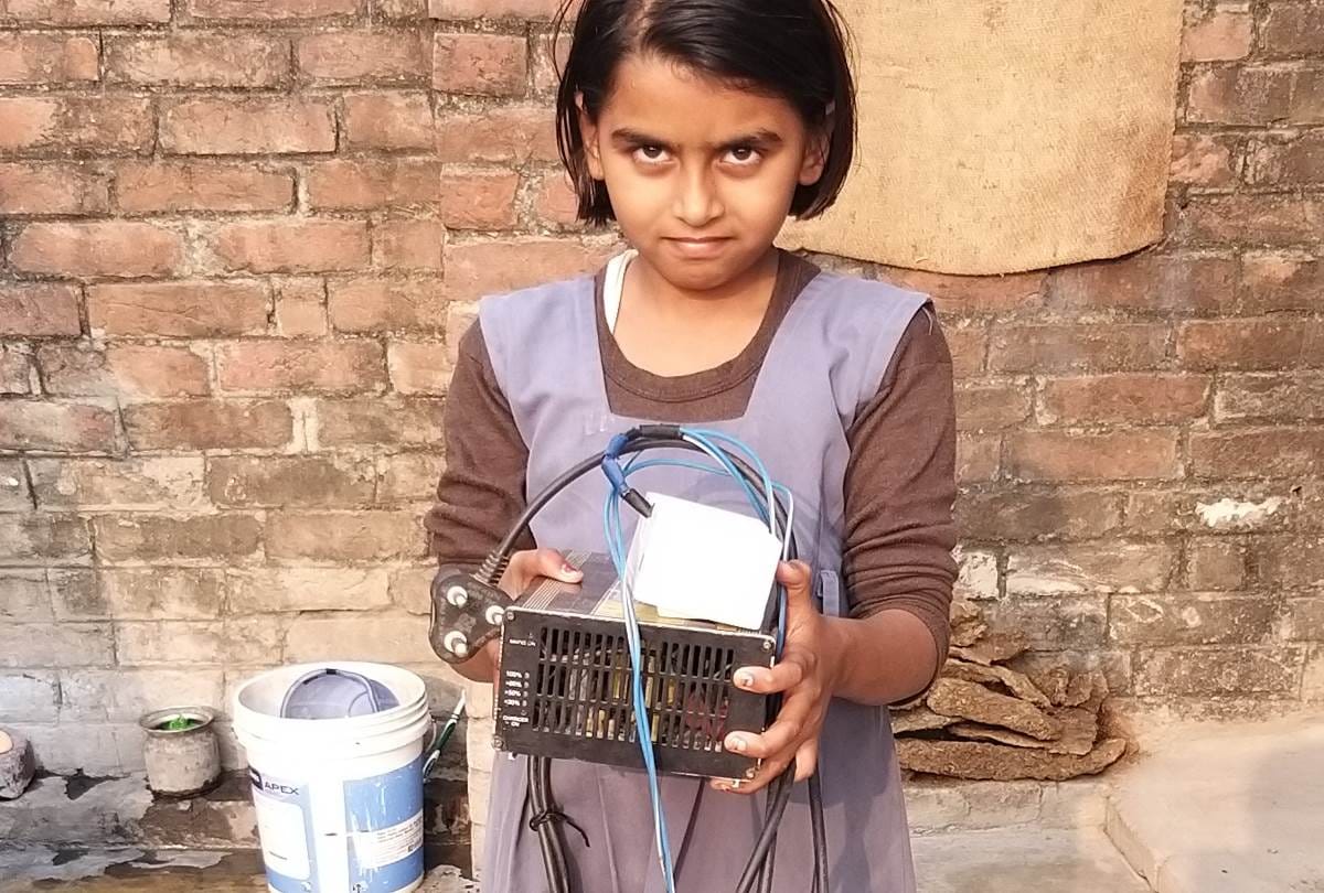 high voltage current in homes of sikandarpur amoliya village for 60 hours