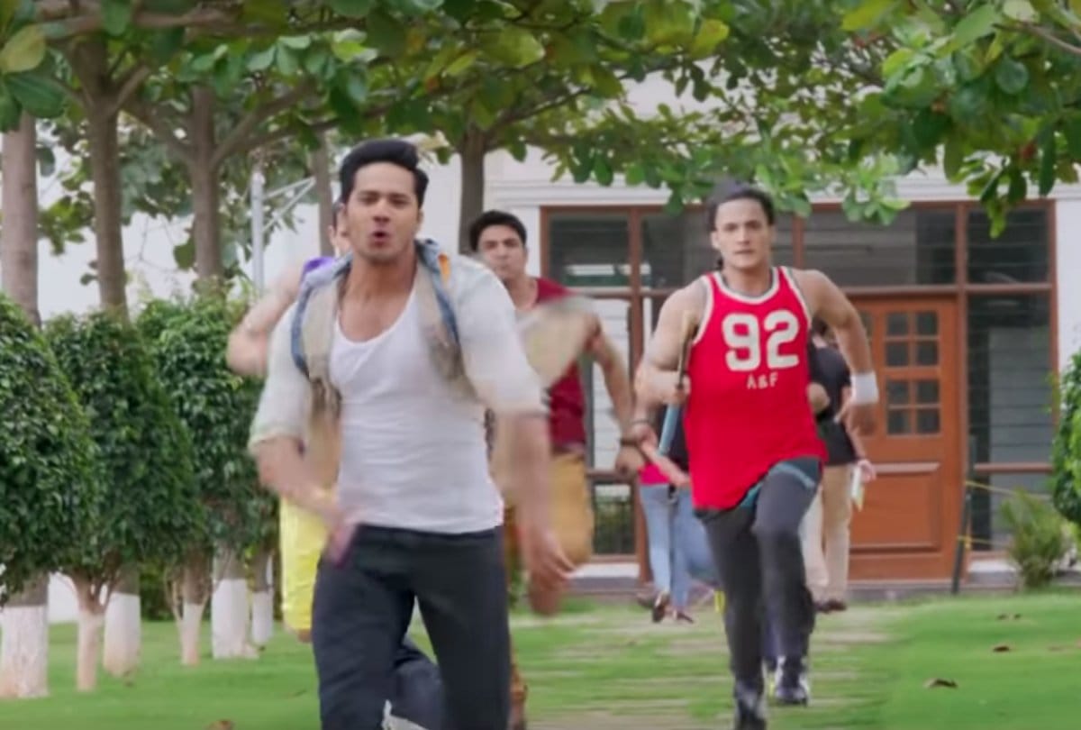 Bigg Boss 13 Asim Riaz worked with Varun Dhawan in film Main Tera Hero
