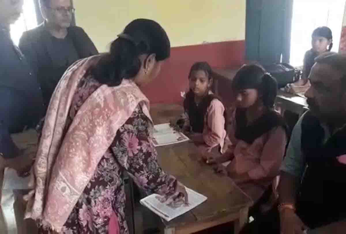 Unnao When  DM asked teacher to read English book, she said, Sir, my English is weak