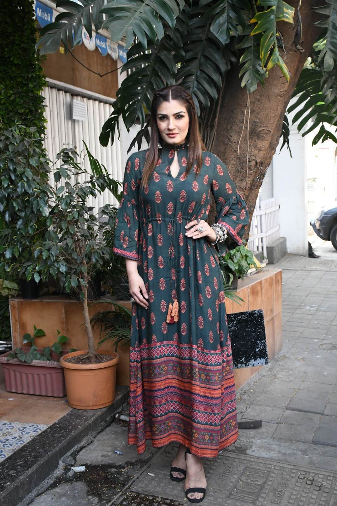 Anil Kapoor to Sara Ali Khan Bollywood Celebrity Spotted