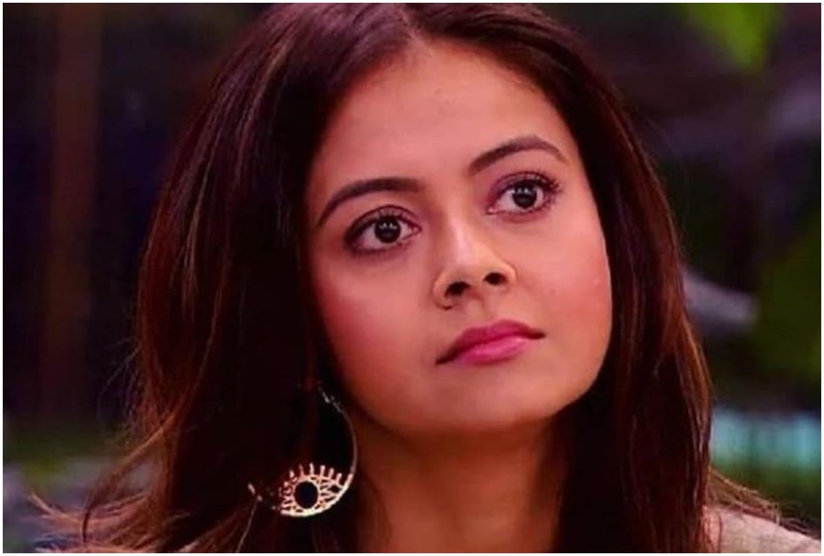 Bigg Boss 13 Devoleena Bhattacharjee apologize to Kamya Punjabi related with Siddharth Shukla