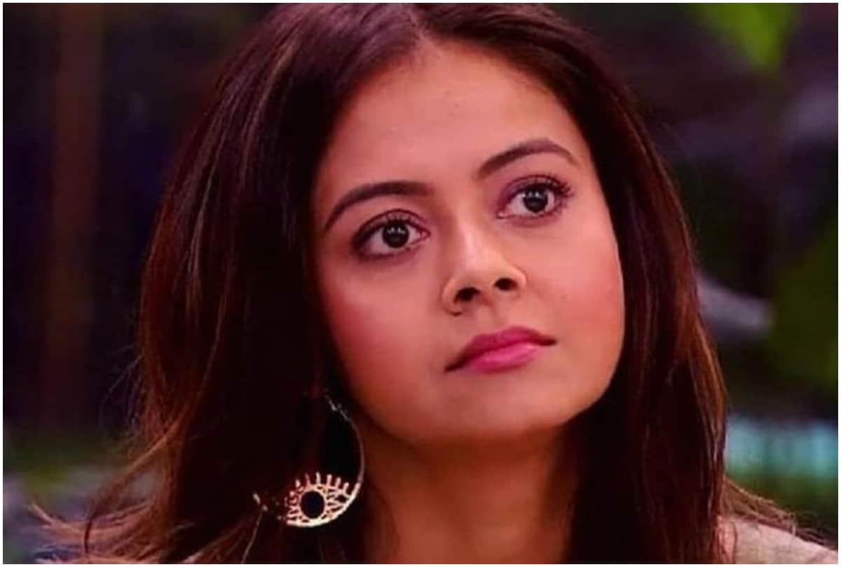 Bigg Boss 13 fame Devoleena Bhattacharjee funny crying Viral Video for liquor