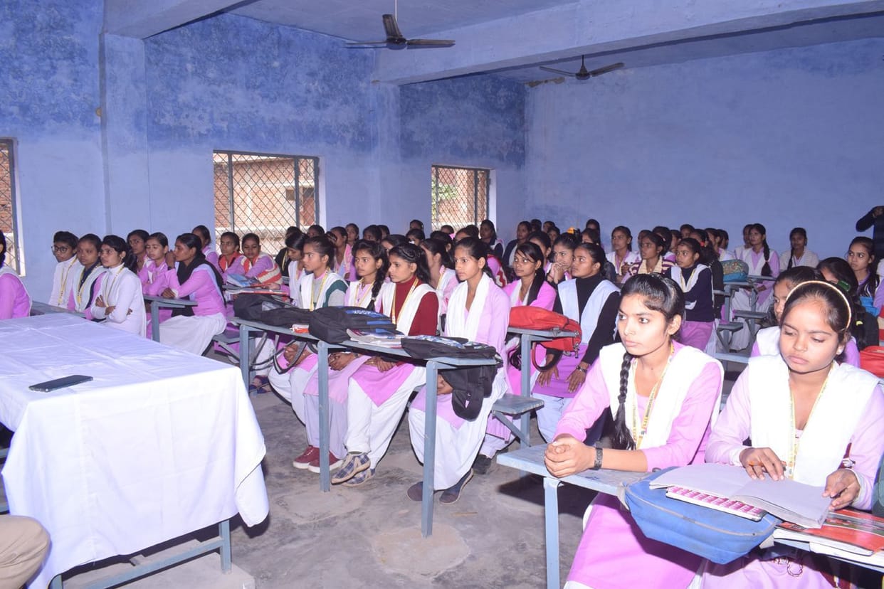 Aparajit Amar ujala Aligarh