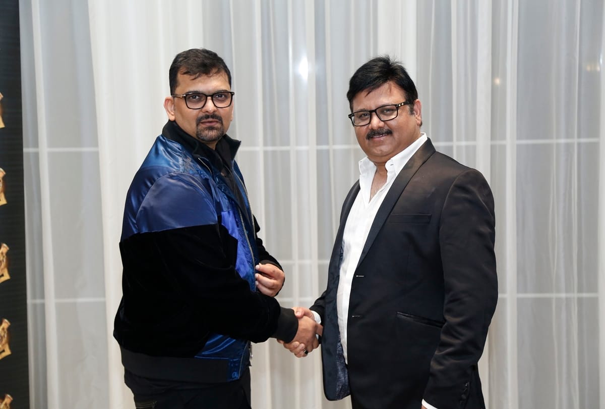 Producer Gaurang Doshi No Longer To Be A Part Of Aankhen 2 Starring Amitabh Bachchan and Sidharth Malhotra But