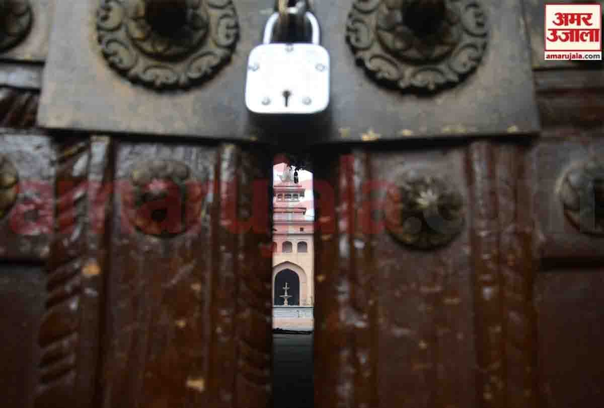 Strict security on saturday in srinagar jammu kashmir, additional deployment in sensitive areas