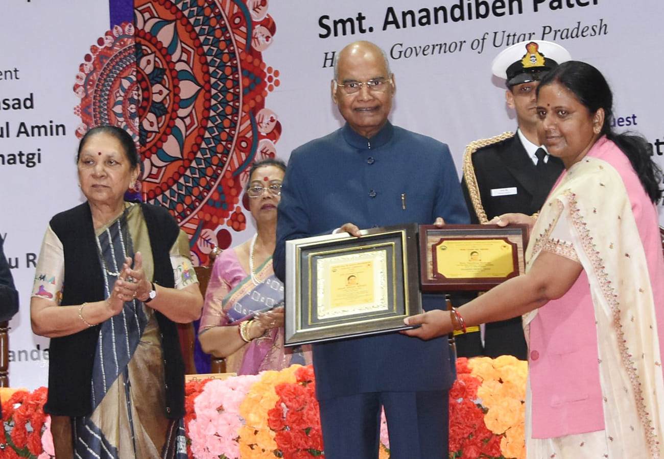 president ramnath kovind gave one lakh 11 thousand rupees at CSJMU Alumni Conference