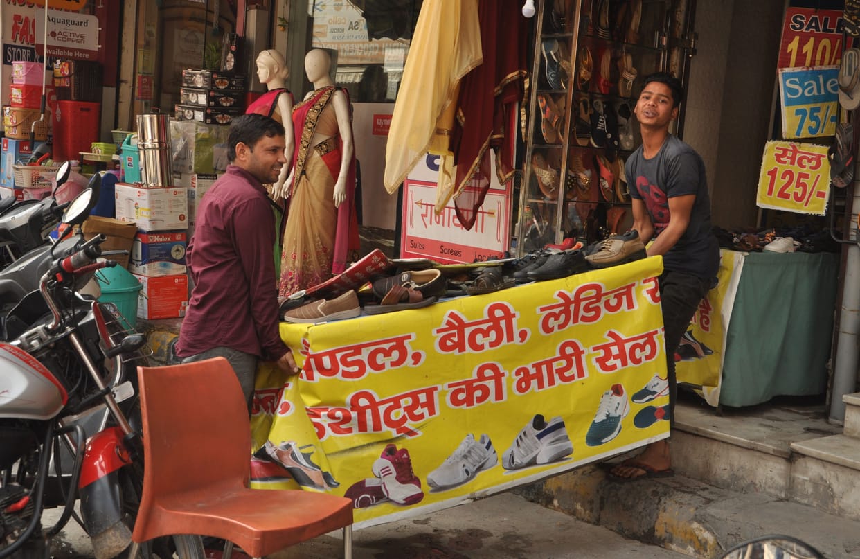 Nagar Nigam Encrochment railway road