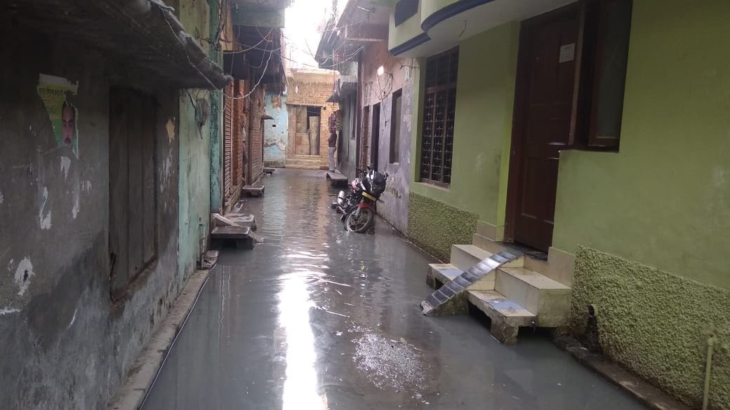 Choke drains in ward number 30
