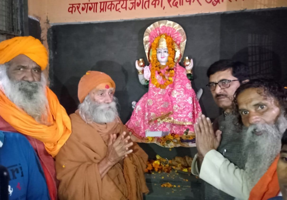 The life of idols in the Neelkanth temple of Shukatirtha