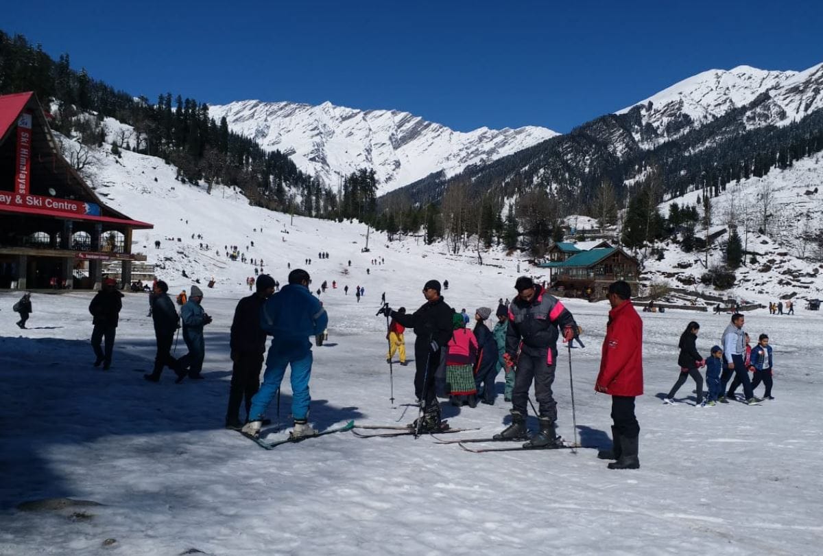 scenic View of Lahaul Manali Solang Valley after Snowfall in Himachal Pradesh