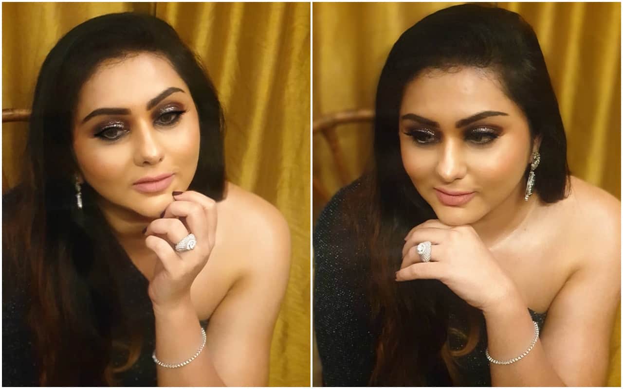 tamil actress joins bjp namitha vankawala chaudhary bold looks