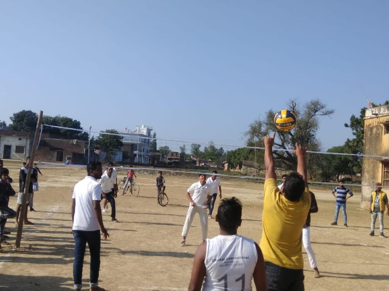 Jubileganj's team tops in volleyball