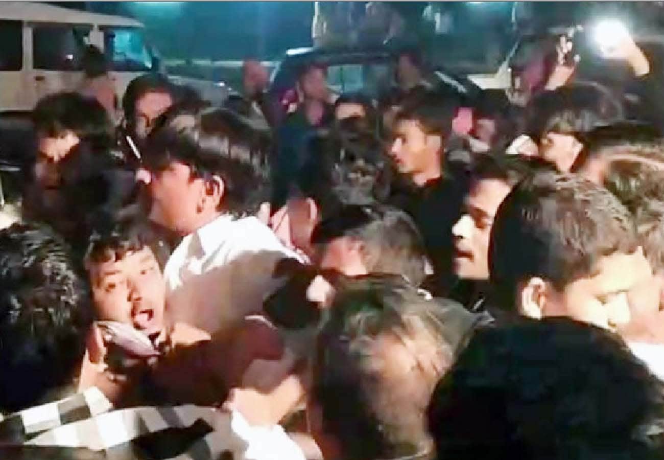 girl dancers injured by shooting at a wedding ceremony in chitrakoot