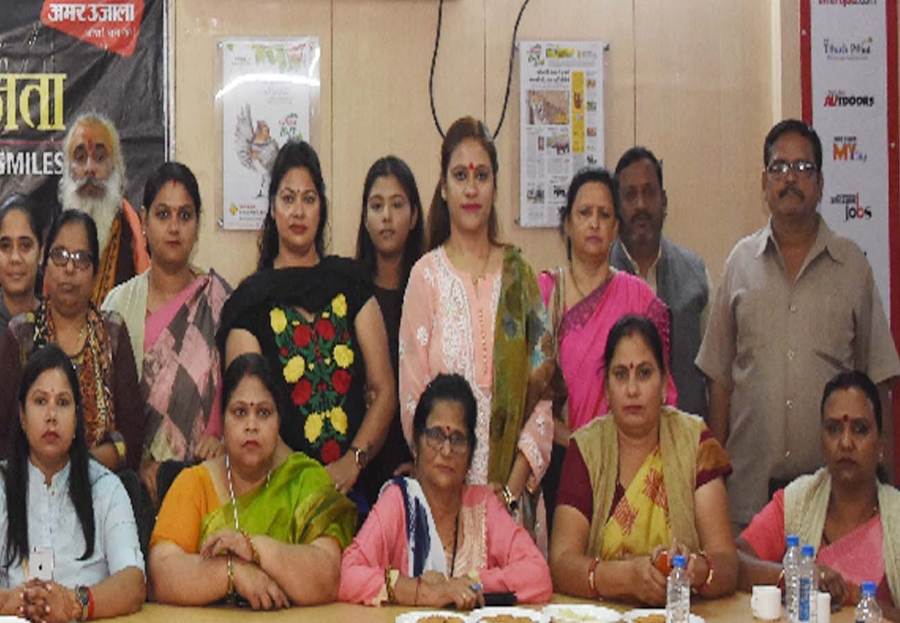 Aprajita campaign of Amar Ujala, women seeks strict punishment for accused of Hyderabad case