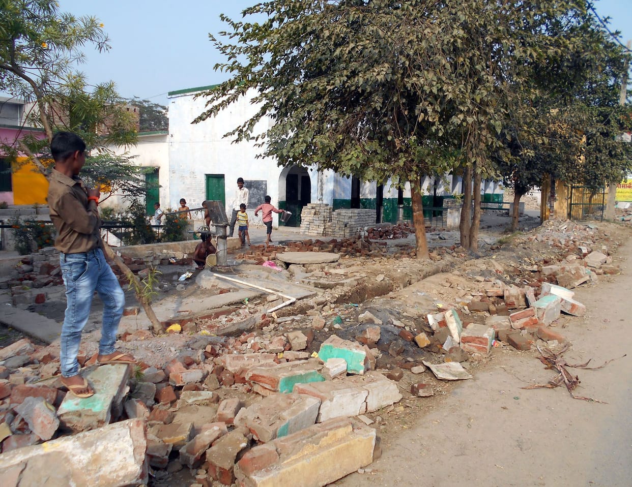fourlane, constraction, kasganj