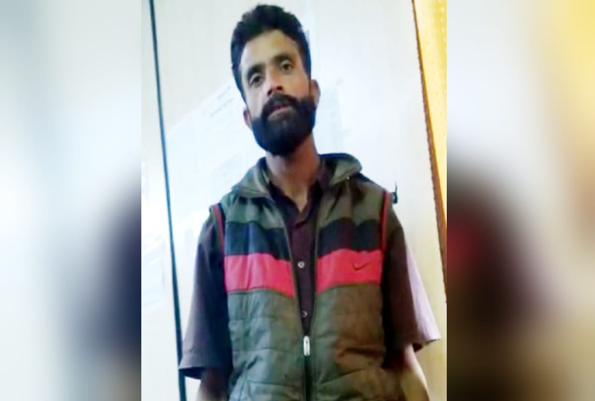 Kashmiri driver accuses police of beating in Maujpur Toll Plaza of Faridabad