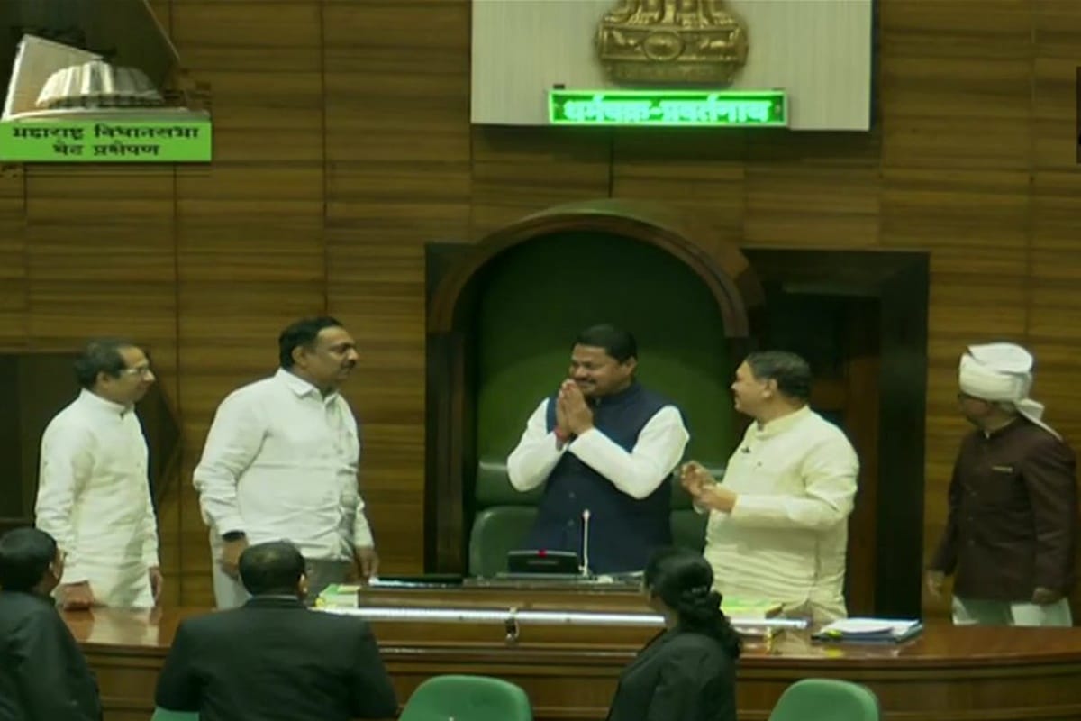Maharashtra live updates bjp decide not to contest, Congress, shiv sena and ncp secure their win
