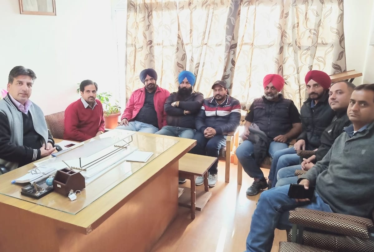 himachal pradesh punjab and Haryana govt employees demands fro old pension scheme and new pay scales