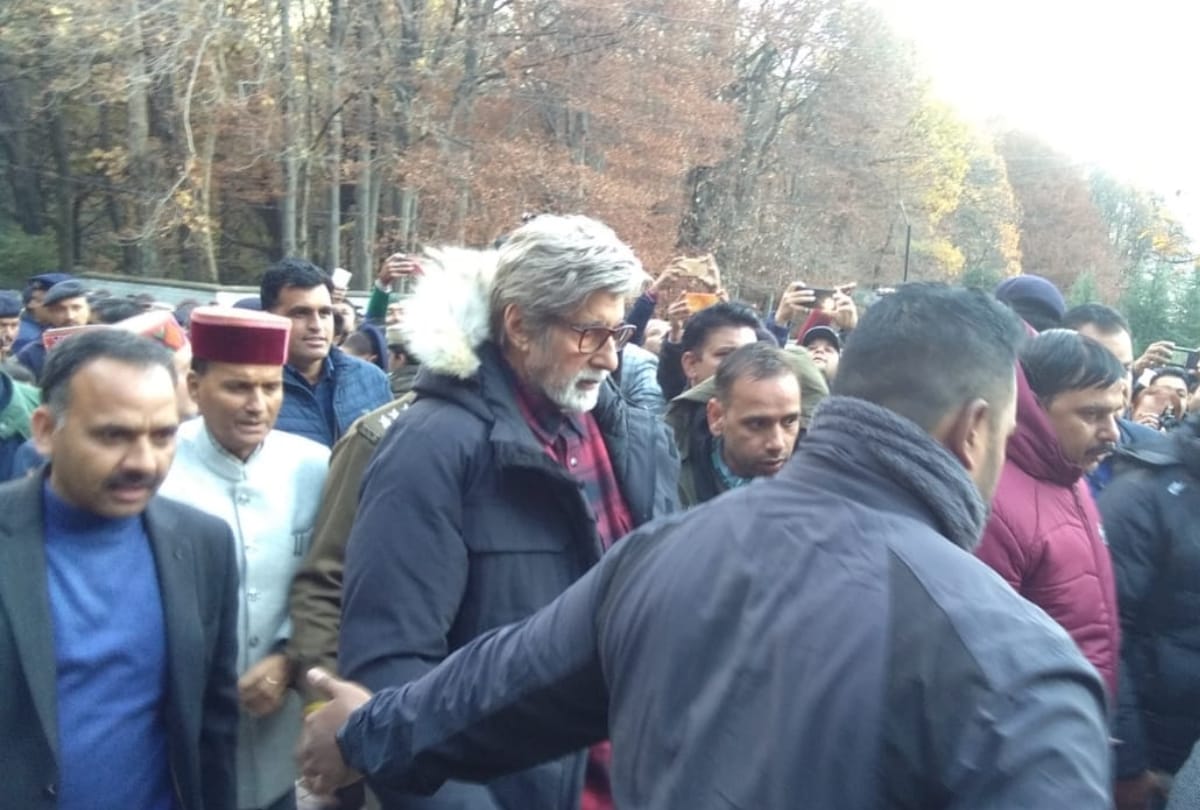 bollywood actor amitabh bachchan and CM Jairam Thakur discussion on Film City in Manali in Himachal