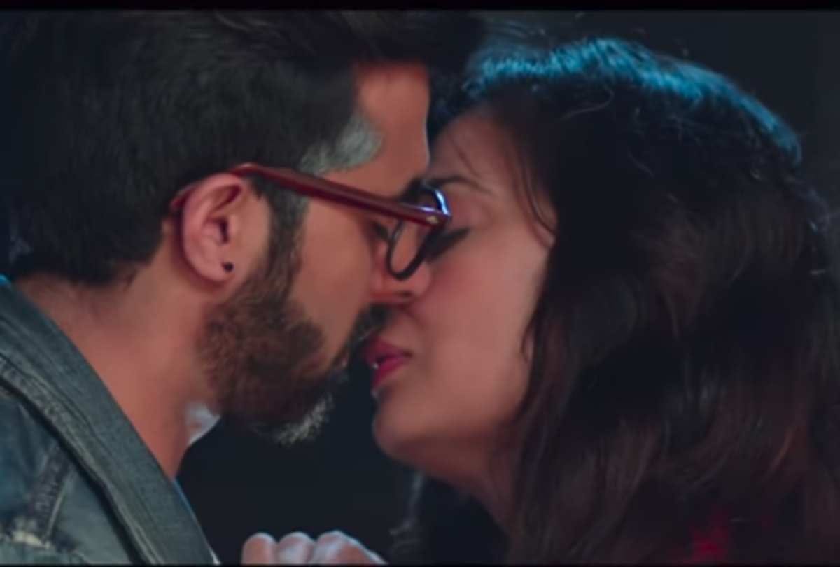 shweta tiwari bold avtar in her new web series hum tum and them