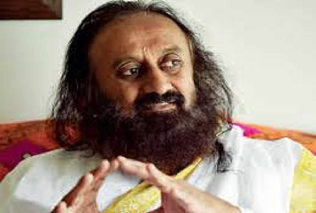 Shri Sri Ravi Shankar says Decision to review Ayodhya case reflects double standards