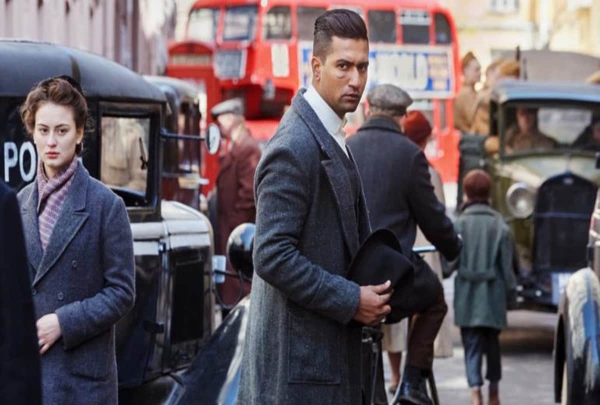 Coronavirus outbreak Vicky Kaushal collect fund for needy with virtual games night