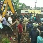 दीवार गिरने से 15 लोगों की मौत हो गई है