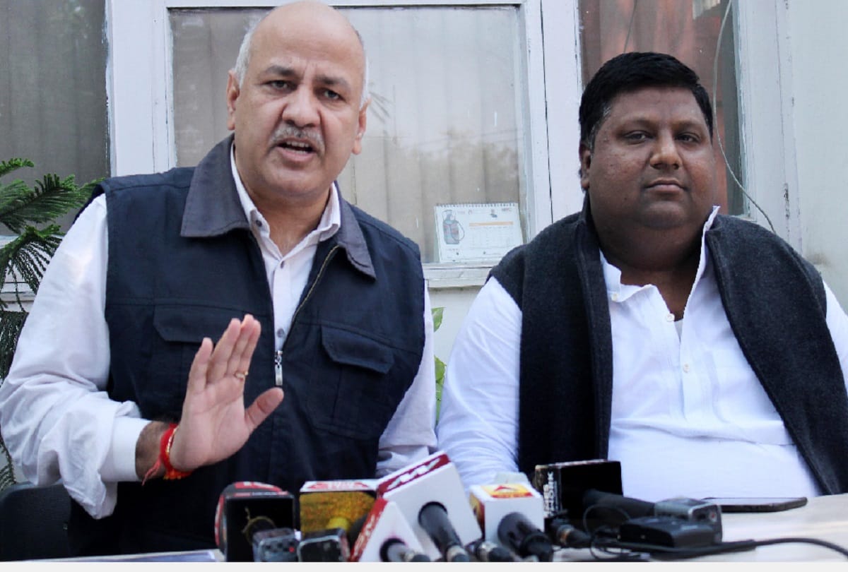 Sisodia said, Central government is not giving onion to Delhi
