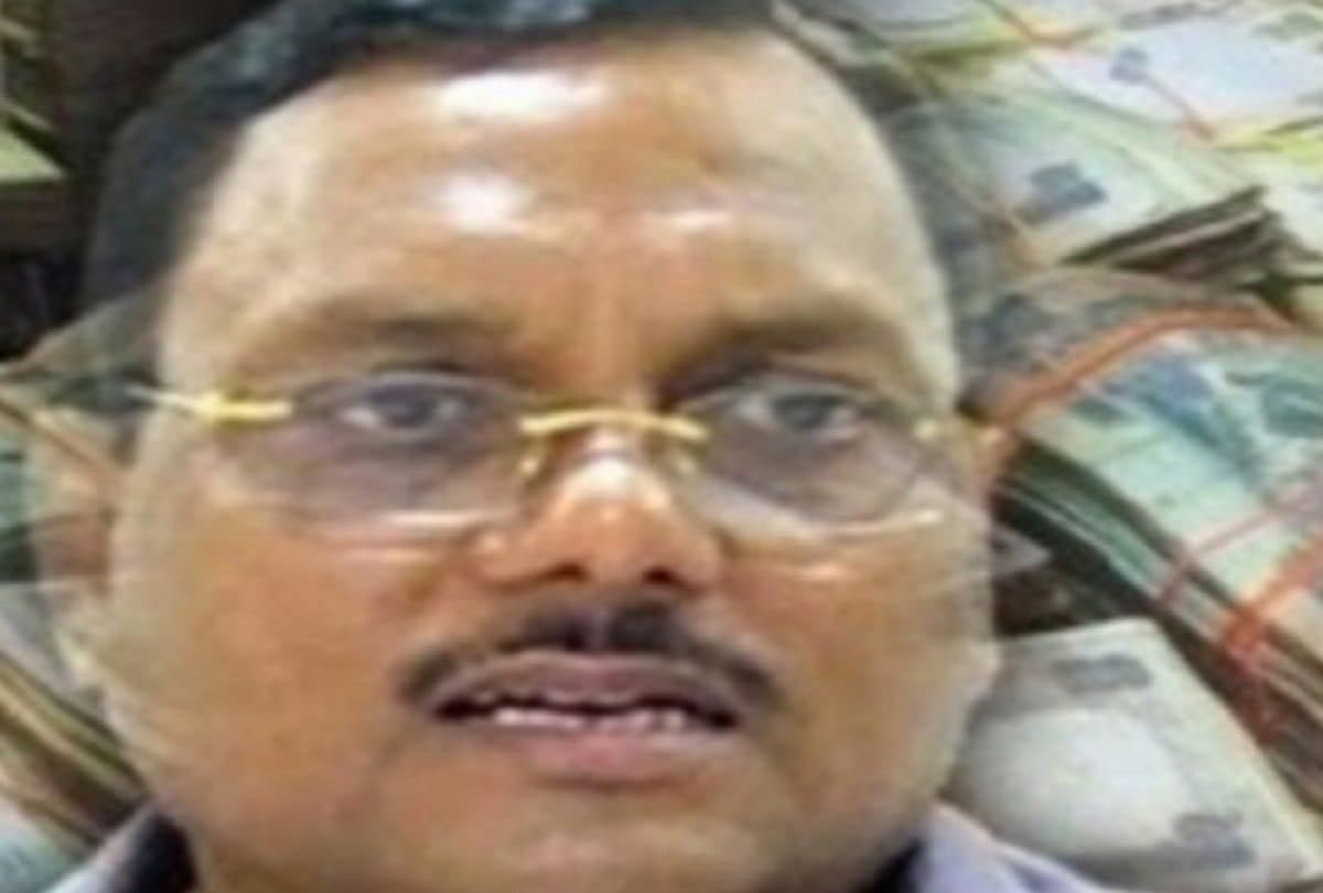 Noida Authority Scam accused Yadav Singh released from jail after three and a half years