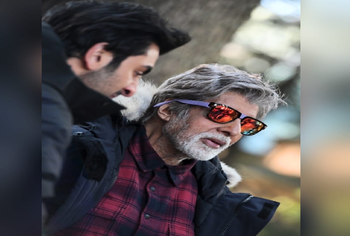 Amitabh Bachchan taught yoga to Ranbir Kapoor in minus degree temperature at manali