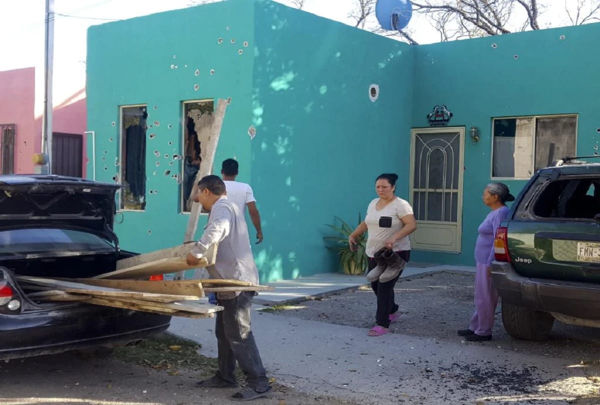 Mexico gunfight between cartels and security forces