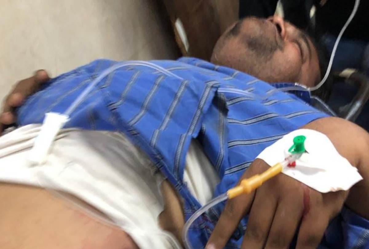 goons shot a travels operator, injured in lucknow
