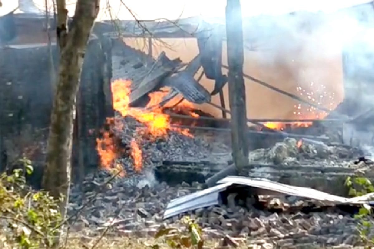 Fierce fire in a factory at Saharanpur district after Meerut city