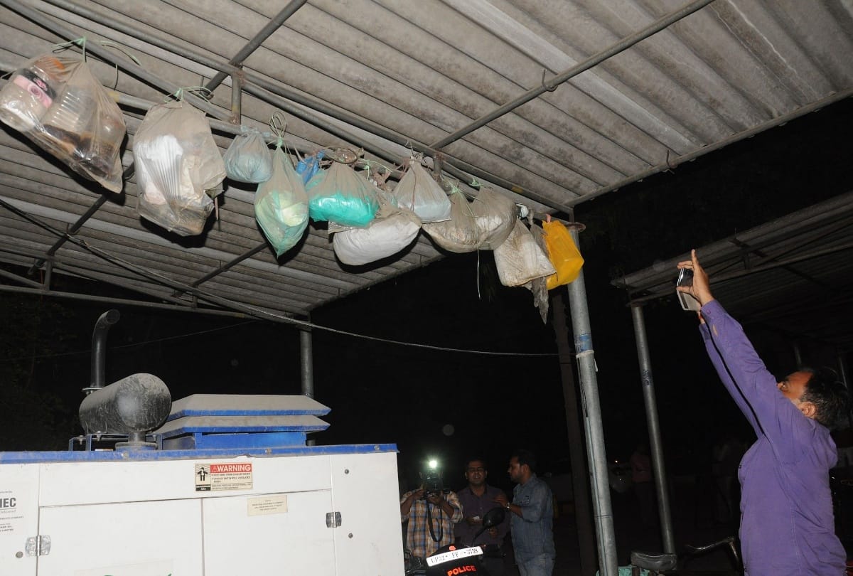 Hundreds of visara kept in police stations, most of the samples have been spoiled.