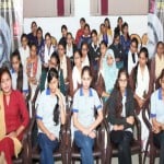 अपराजिता अभियान के तहत कार्यालय में बेटियां
