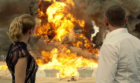 Biggest explosion in film history guinness world record James Bond SPECTRE