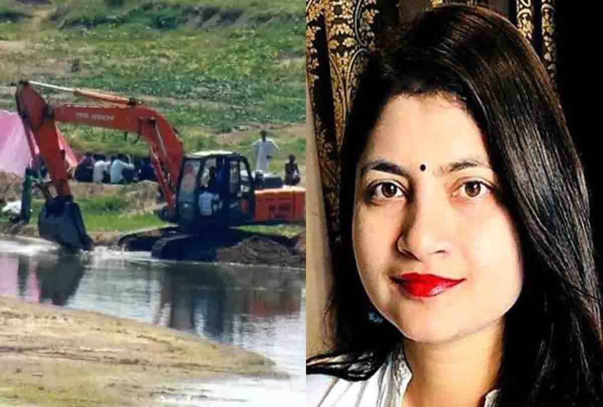 RTI activist told truth of ias B Chandrakala to cbi