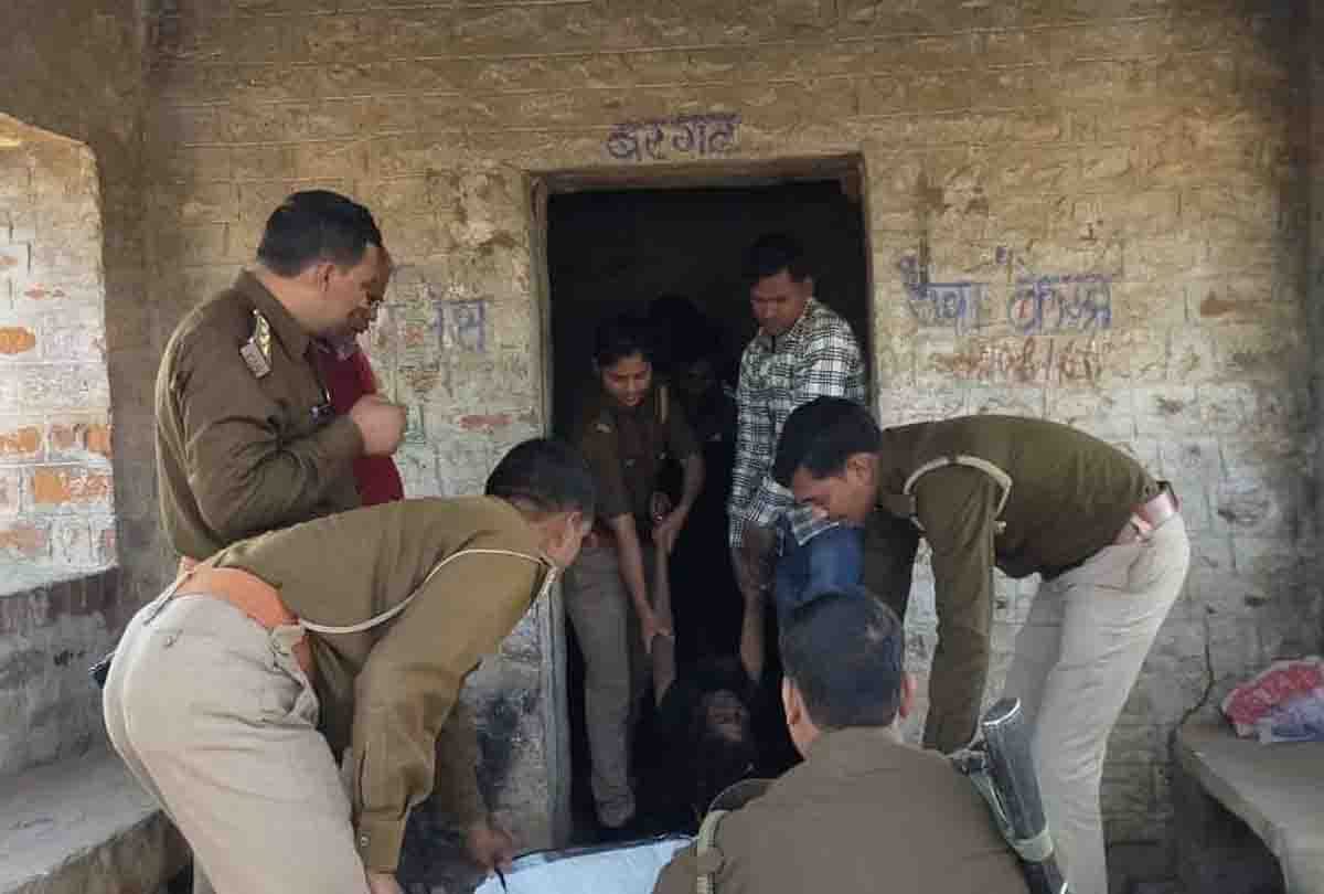 After Hyderabad misdeed case, now in Chitrakoot girl brutally murdered after misdeed