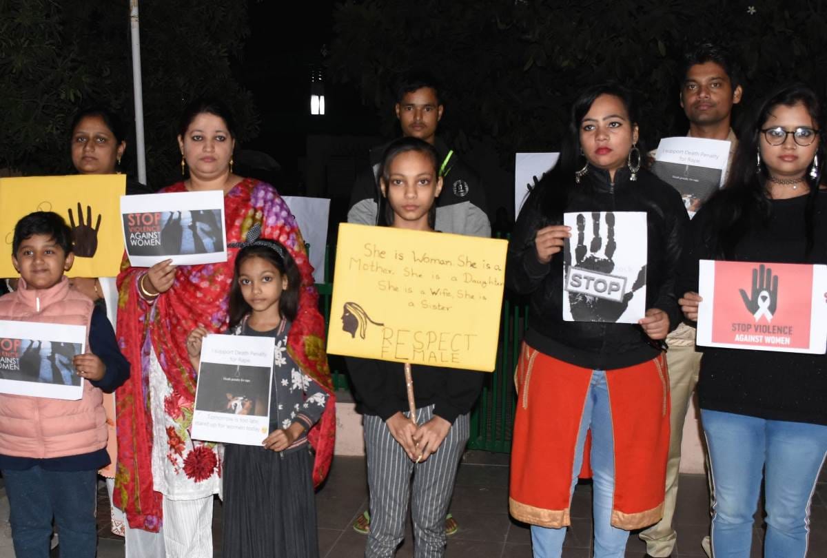Social organizations protested against gang rape and murder of the doctor in Hyderabad.