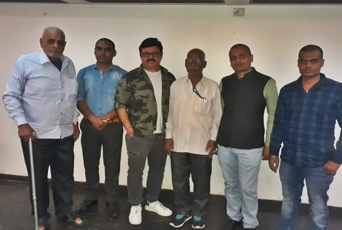 Vashishtha Narayan Singh biopic will be directed by neeraj Pathak instead of Prakash jha