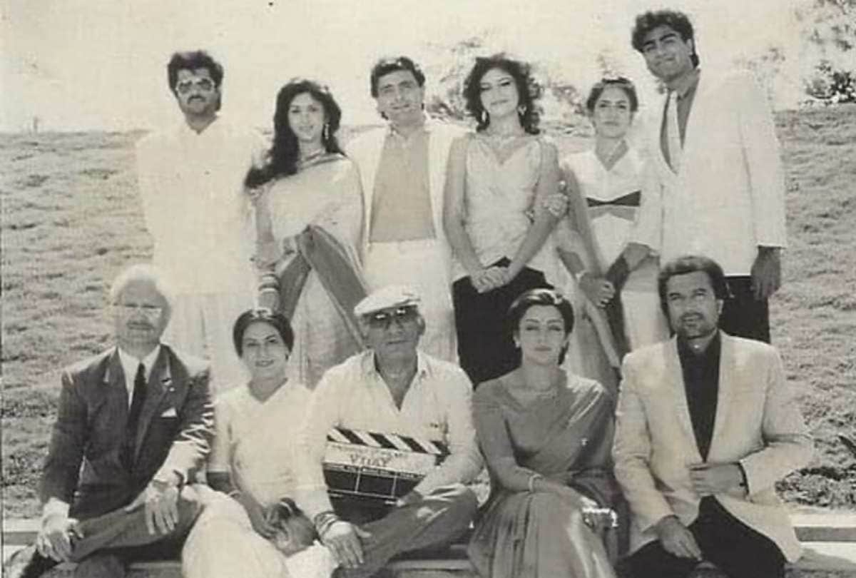 anupam kher share yash chopra film vijay shooting photo