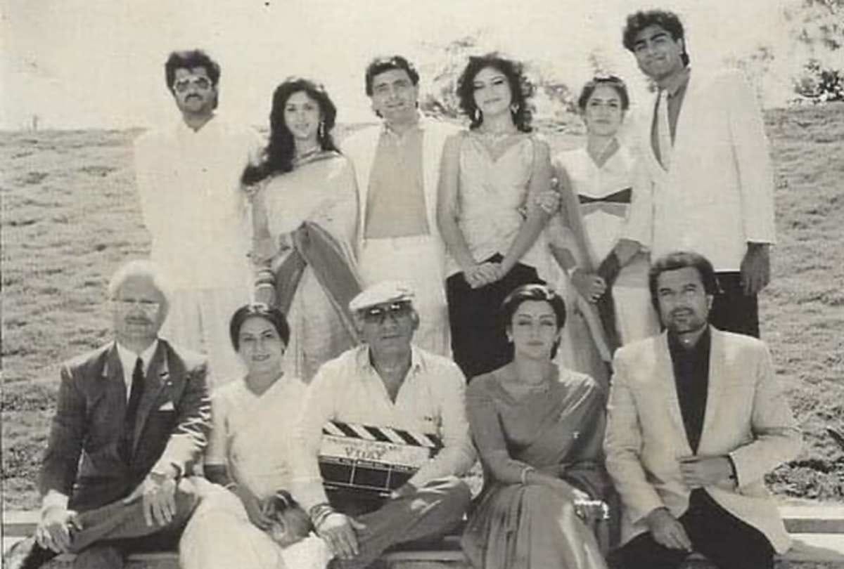 anupam kher share yash chopra film vijay shooting photo