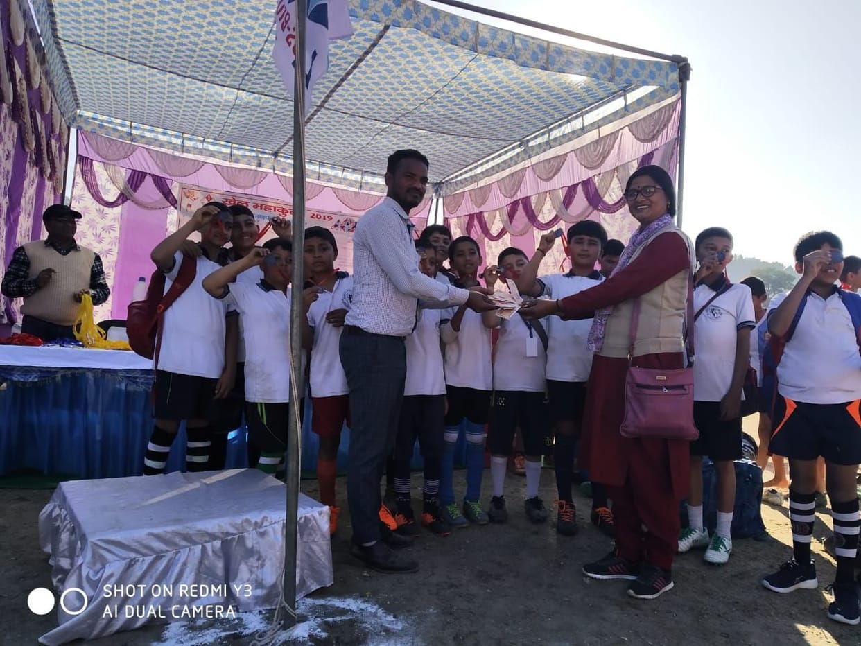 Sunil, Chandni  paras Wins