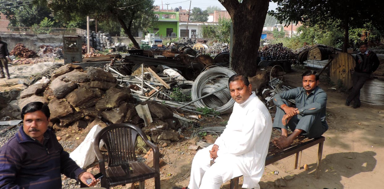 traansaphaarmaron kee kamee, nijee nalakoop ke lie kanekshan dene par rok