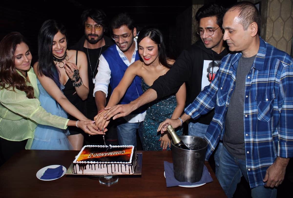 Vidyut Jammwal Gulshan Deviah Adah Sharma Angira Dhar Starrer commando 3  success party