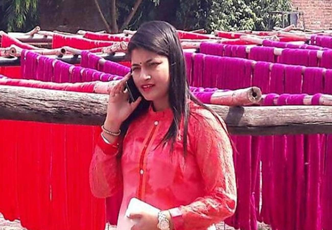 know how the famous IAS B. Chandrakala surrounded in illegal mining case